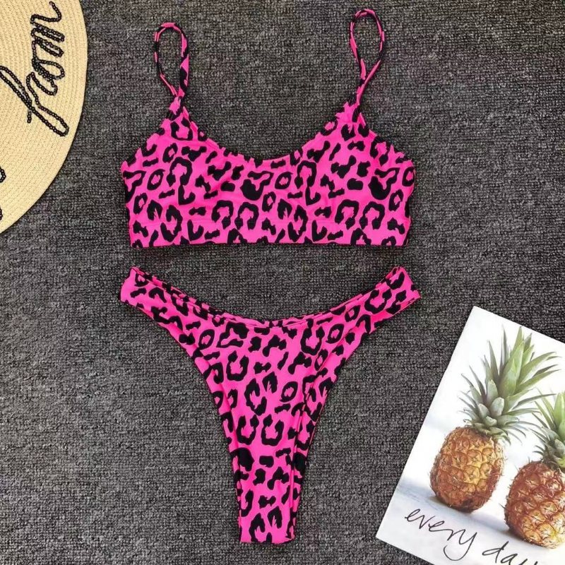 Sexig Leopard Bikini Badkläder Stock Rakt Hår