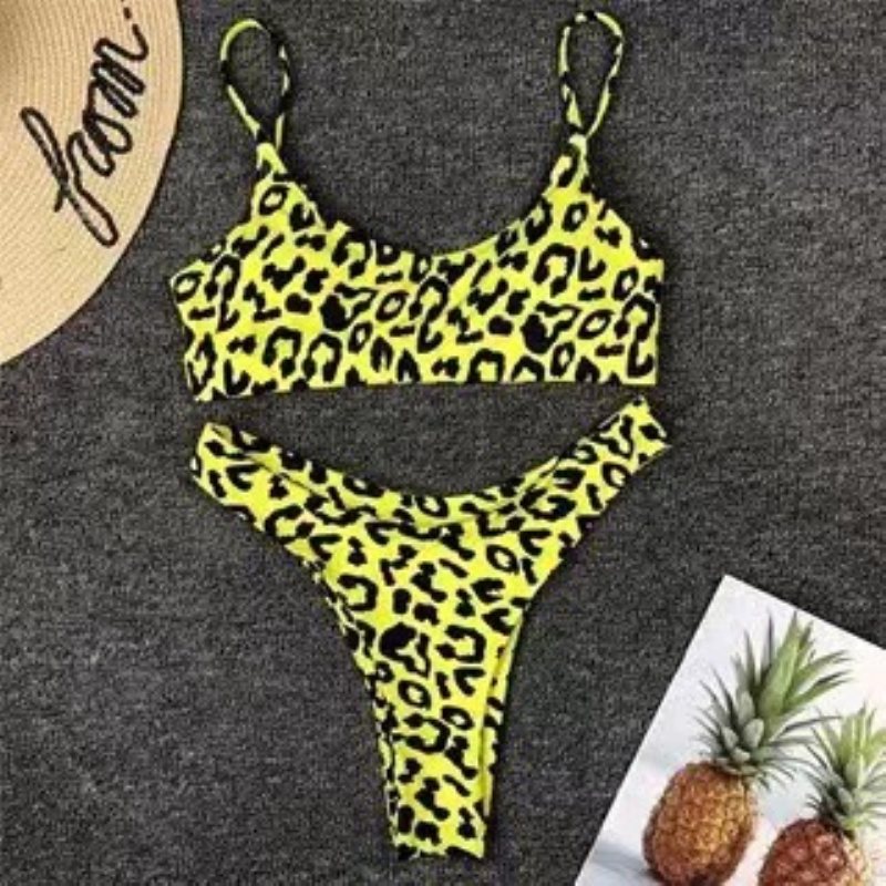 Sexig Leopard Bikini Badkläder Stock Rakt Hår