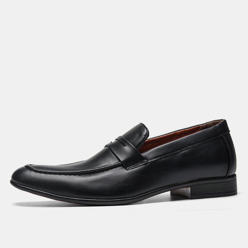 Sommar Ny Uppsättning Fötter Business Herrskor Ledig Spetsad Tå Formell Klänning Loafers Slip-on Svart Skor Hane