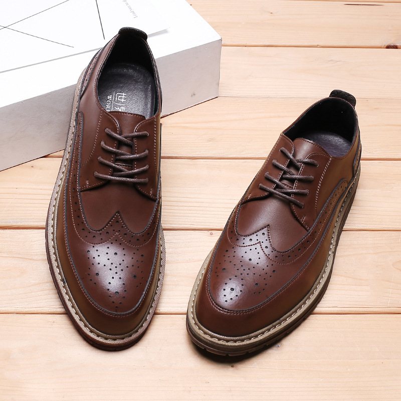 Brogue Skor Snidade Herrskor Tjock Sula Snörning Läder Svart Business Formell Casual Dress