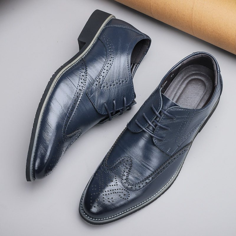 Herrskor Brogue Skor Klänning Business Casual Stor Storlek Spring Low Top Snitt Läder Yta Gentleman