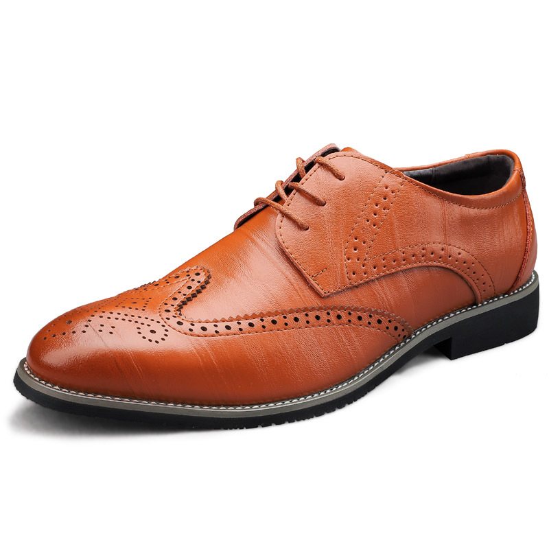 Herrskor Brogue Skor Klänning Business Casual Stor Storlek Spring Low Top Snitt Läder Yta Gentleman