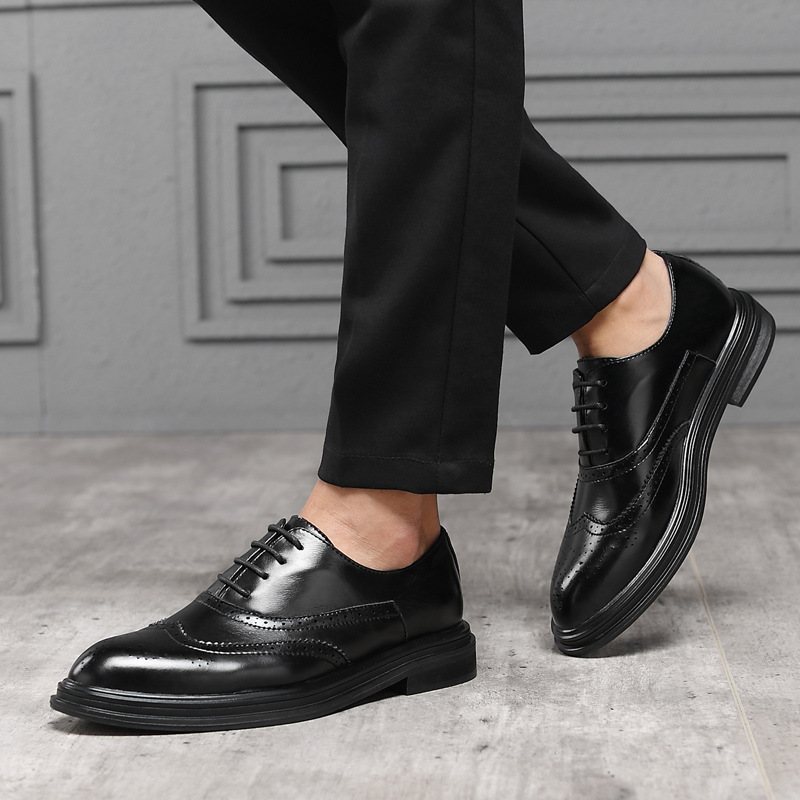 Höstklänning För Män Skor Med Spetsad Tå Klänning Brogue Män Trend Ungdom Business Casual