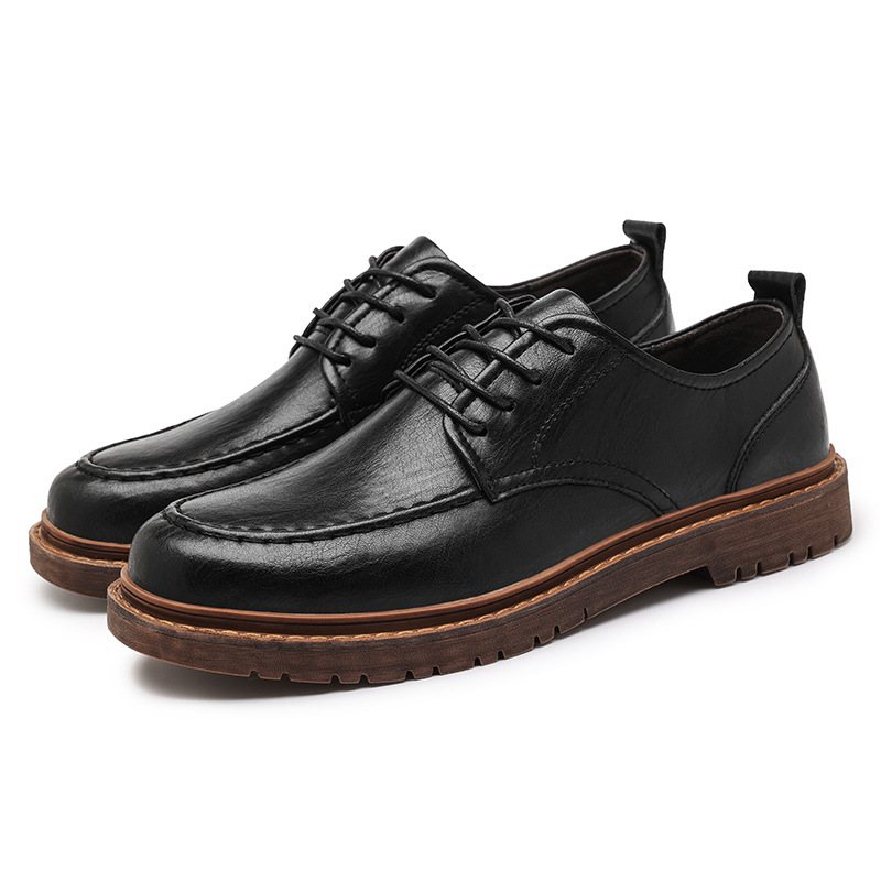 2024 Våren Nytt Mode Klänning Skor Brogue Herr Fritidsskor Retro Läder Martin Boots