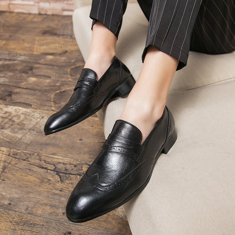 Brogue Skor Herrskor Slip-on Andas Trendig Ungdom Business Casual Klänning Spetsiga Ärtor