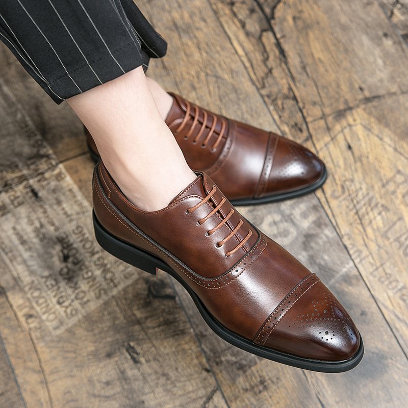 Plus Size Business Casual Oxford Skor Mäns Svarta Klänning Mode Brogues Snidade Bröllopsskor