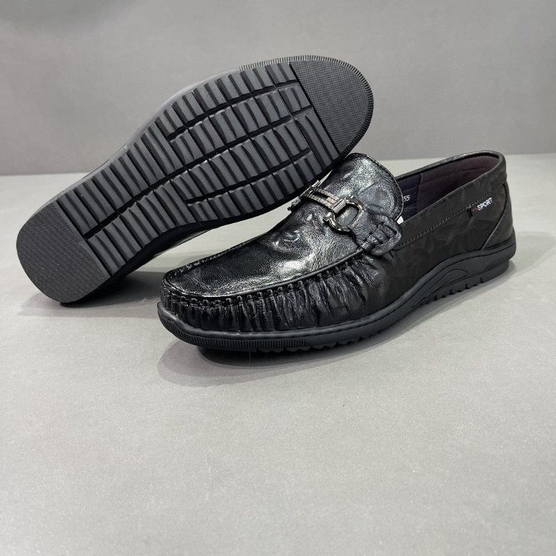 Platt Grund Mun Slip-on Ärtor Skor Fårskinn Metall Spänne Mode Loafers