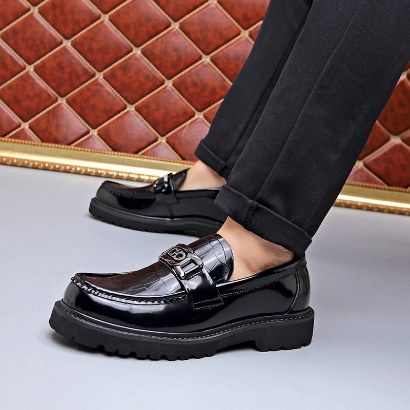 Svarta Klänningskor Herr 2024 Sommar Nya Horsebit Spänne Platta Skor Slip-on Loafers