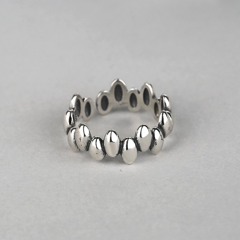 S925 Sterling Silver Oregelbunden Oval Ring Kvinnlig Retropersonlighet Geometrisk Tredimensionell Pekfingerring