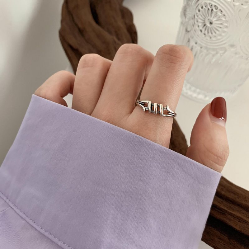 Tung Industri Kombination Pekfingerring Kvinnlig Modepersonlighet Retro Ring