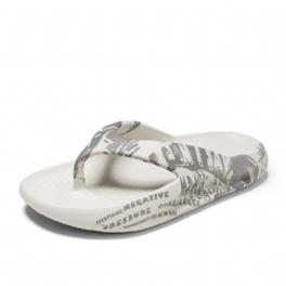 2024 Sommar Ny Stil Flip Flops Herrrum Strand Tjock Botten Trend Fritidsandaler Tofflor Skor Herr