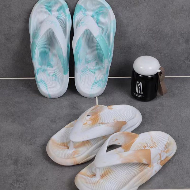 Flip Flops Herr Sommar Ny Streamer Gradient Blandad Färg Tjock Botten Trendig Mjuk Halkfria Sandaler Tofflor Skor