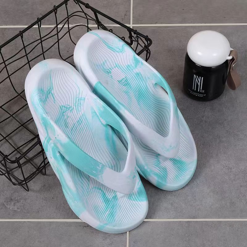 Flip Flops Herr Sommar Ny Streamer Gradient Blandad Färg Tjock Botten Trendig Mjuk Halkfria Sandaler Tofflor Skor