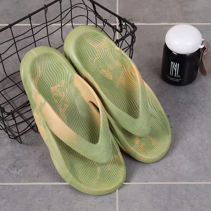 Flip Flops Herr Sommar Ny Streamer Gradient Blandad Färg Tjock Botten Trendig Mjuk Halkfria Sandaler Tofflor Skor