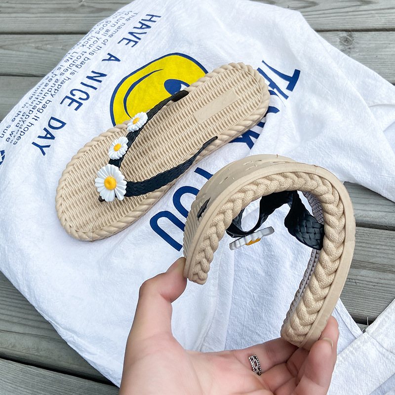 2024 Ny Blomma Sommar Flip-flops Skor Kvinnor Slitstarka Dam Platta Sandaler Tofflor Strand