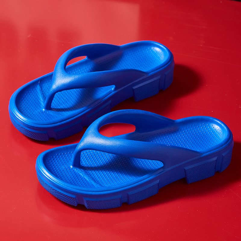 2024 Nya Flipflops Damskor Sommarmode Tjocksulade Semester Strandtofflor Dam