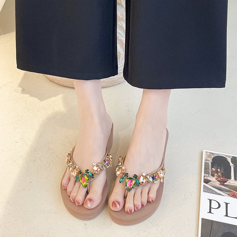 Sommar Ny Färg Glas Persika Hjärta Strass Tjock Botten Flip Flops Dammode Strand