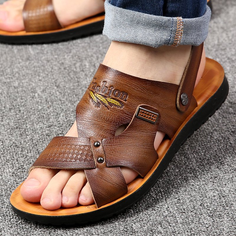 Herrsandaler 2024 Sommar Ny Trend Casual Strandskor Herr Halkfria Tofflor Med Dubbla Användningsområden